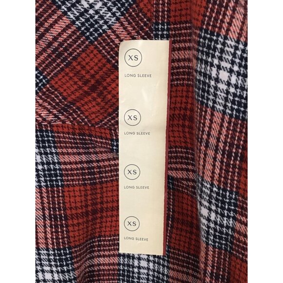 Womens xs Button-Up Red Plaid Flannel Shirt With Long Sleeves & Chest Pockets - Picture 9 of 9